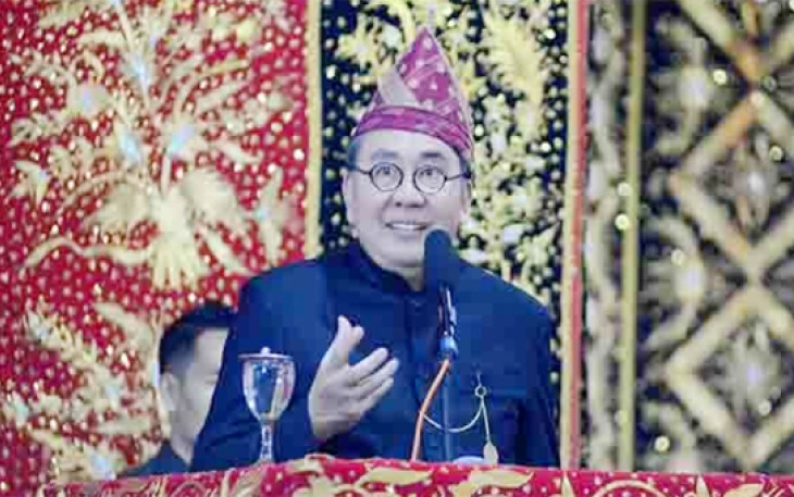 Gubernur Ridwan Mukti saat memberi sambutan dalam paripurna istimewa Hari Ulang Tahun (HUT) Kabupaten Bengkulu Selatan, Rabu (08/03/2017) 