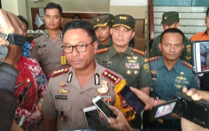 Wakapolda Bengkulu Kombes Pol Budi Widjanarko usai melakukan pertemuan dengan nelayan.