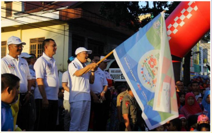 Plt Gubernur Bengkulu Rohidin Mersyah Melepas Secara Resmi Bengkulu Kids Marathon 2017, di Kawasan Car Free Day
