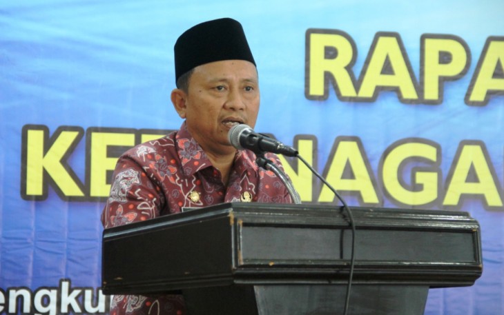 Asisten I Setda Provinsi Bengkulu Hamka Sabri Buka Rapat Koordinasi Ketenagakerjaan Provinsi Bengkulu Tahun 2018