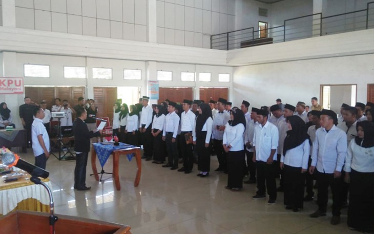 Pelantikan 55 relawan demokrasi Kabupaten Kaur