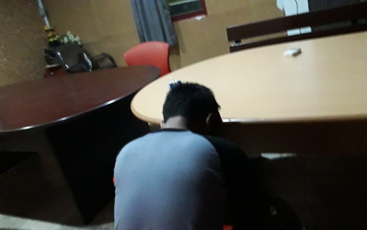 Salah satu terduga pelaku pembunuhan saat diamankan