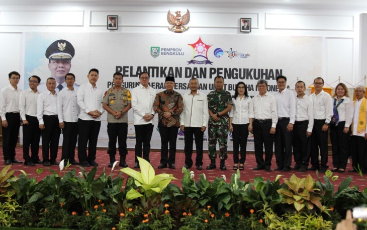 Gubernur Bengkulu Rohidin Mersyah Hadir pada Pelantikan dan Pengukuhan Pengurus Daerah Persatuan Umat Buddha Indonesia Provinsi Bengkulu