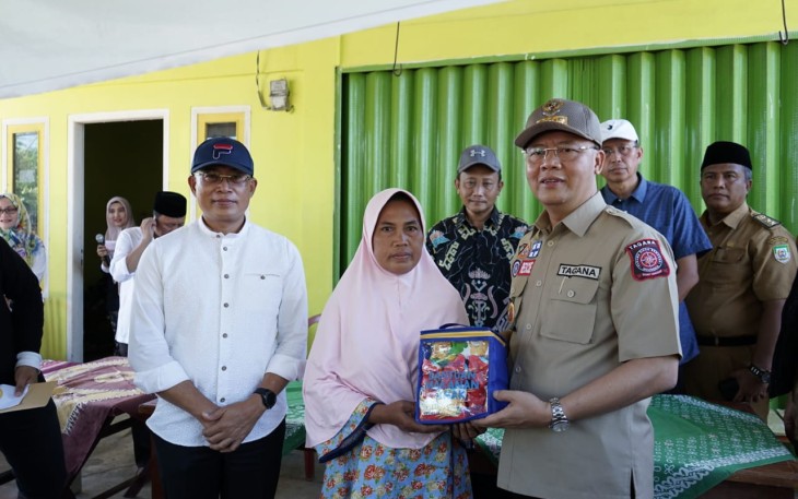 Gubernur Bengkulu Rohidin Mersyah Dan Plt Bupati Bengkulu Selatan Gusnan Mulyadi 