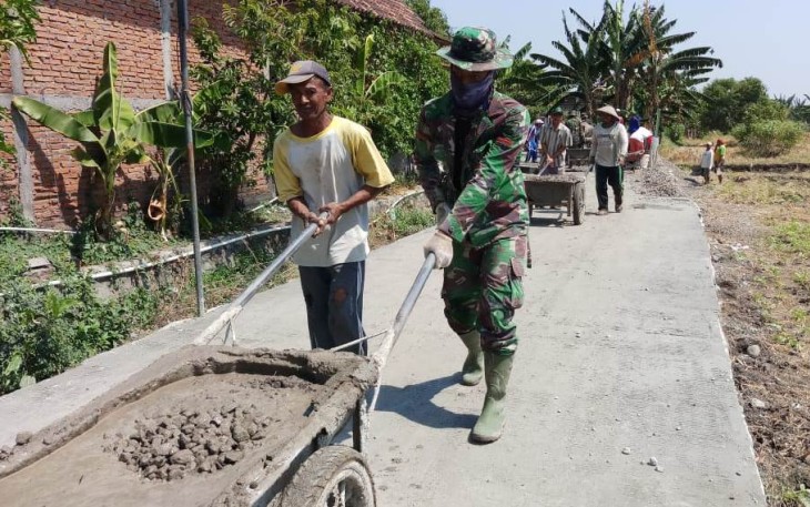 Alat keseharian Satgas