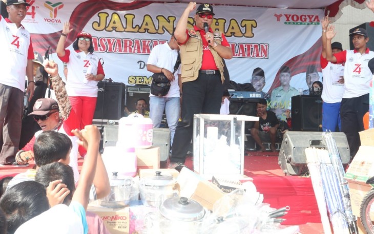 Wali Kota Tegal Hadiri Jalan Sehat Kecamatan Tegal Selatan. Minggu (1/09)