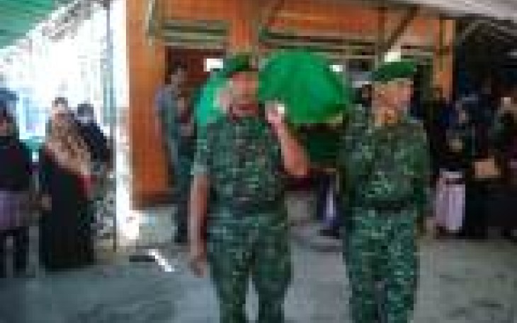 Penghormatan Terakhir Alm Purn Pelda H Slamet Misaran