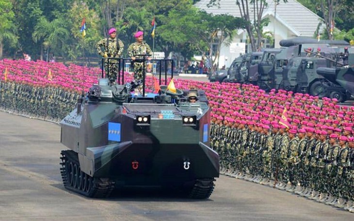 Upacara Peringatan HUT ke-74 Korps Marinir