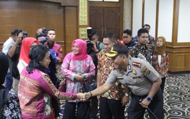 Kapolresta Banda Aceh Sambut Menteri PPPA RI di Bandara SIM