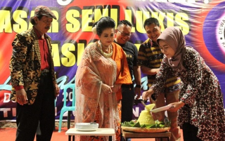 Rest Area Banjartma Brebes Jadi Ajang Perupa Se Nusantara Pamerkan Karya Seni