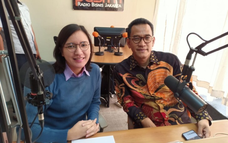 Pakar Hukum Tata Negara Refly Harun (kanan)
