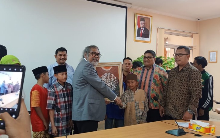 Komnas PA Serahkan Anak Merangin yang Hilang di Jakarta ke DPRD Jambi