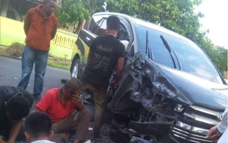 Kondisi mobil inova usai tabrakan