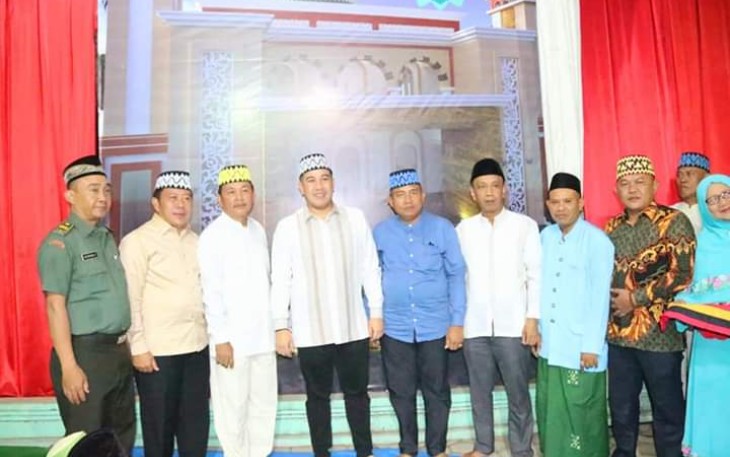 Peringatan Isra Mi'raj di Desa Pasar Baru Kedondong Dihadiri Bupati Pesawaran