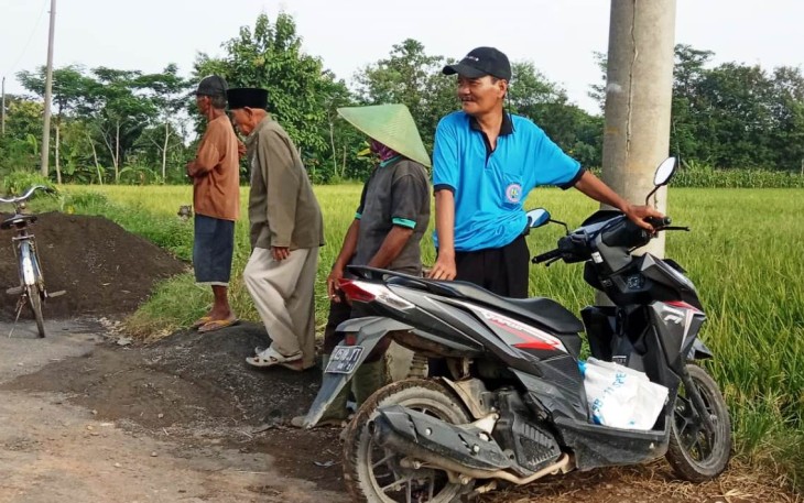 Kami Masih Tidak Percaya TNI Bangun Jalan di Pantirejo