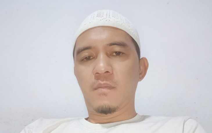 Hendri Saputra salah seorang tokoh muda sekaligus Sekretaris Partai Gerindra setempat.