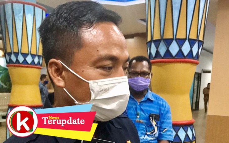 Kajari Sorong I Ketut Maha Agung SH. MH saat ditemui awak media di Kantor Bupati Raja Ampat Senin (18/05/2020).