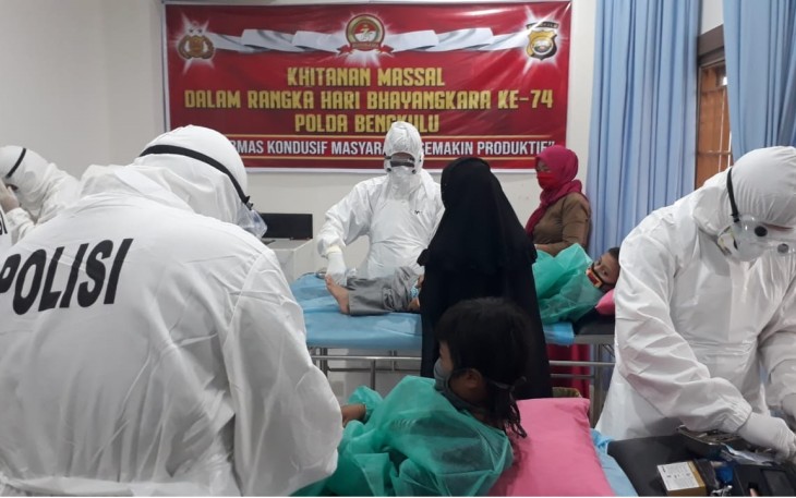 Sunatan Massal Polda Bengkulu