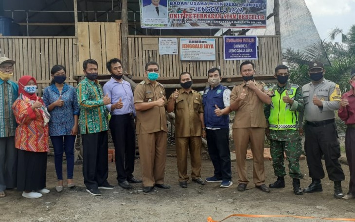 BUMDes 2000 Ayam Betelor Desa Jenggalu Diresmikan