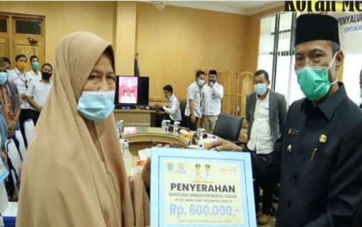 Pelaku UMKM OKI Terima Bantuan Tambahan Modal