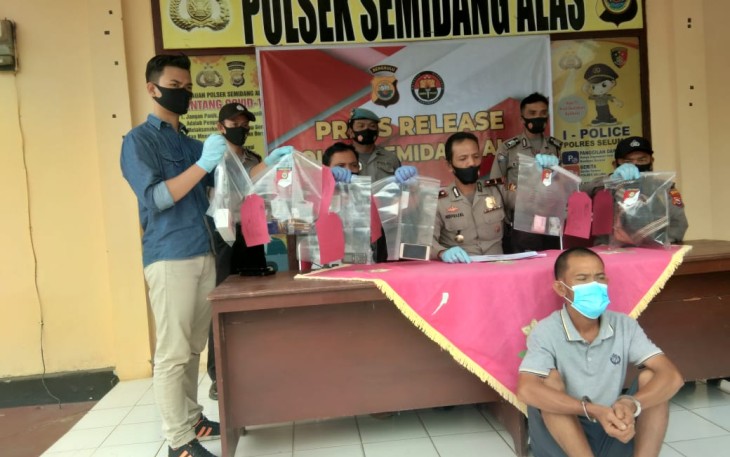 Terduga pelaku saat diamankan