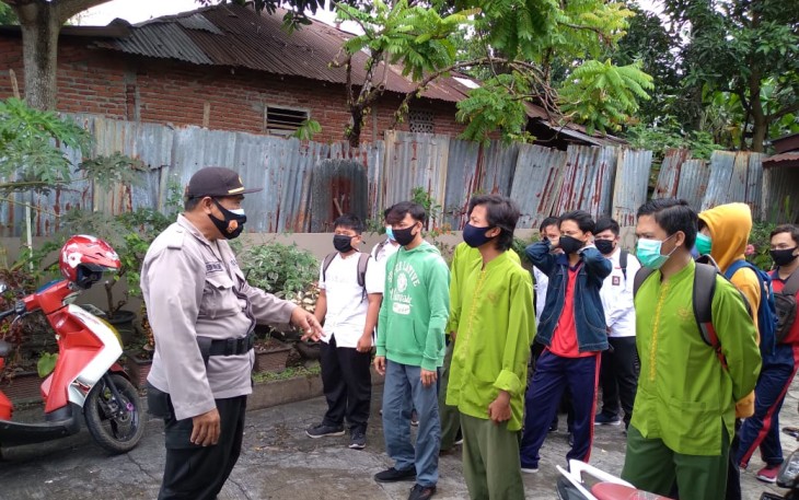 Kanit Binmas Polsek Ratu Agung Imbau Disiplin Protokol Kesehatan