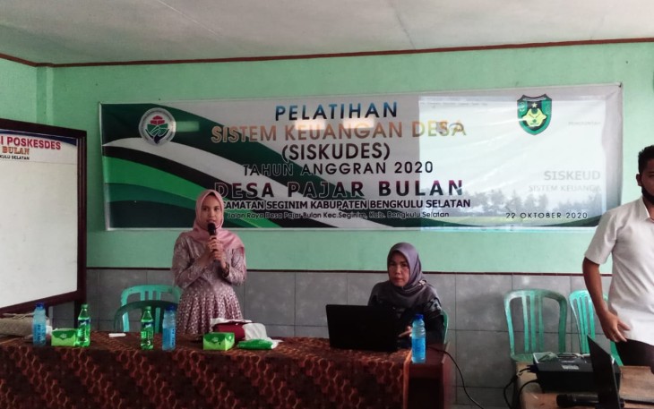 Perangkat Desa Pajar Bulan Bengkulu Selatan Ikuti Pelatihan SisKuDes