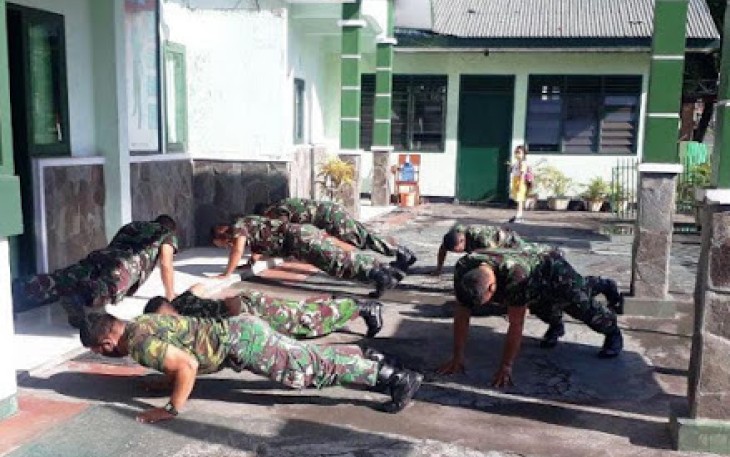 Koramil 1310-01/Bitung Lakukan Pembinaan Fisik 