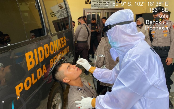 Bid Dokkes Polda Bengkulu Gelar Rapid Tes 