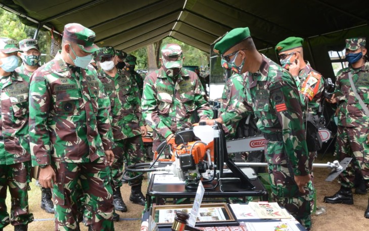 Batalyon Infanteri 403/Wirasada Pratista Menerima Kunjungan Tim Riksiapops Mabesad yang dipimpin oleh Wakil Asisten Operasi Kepala Staf Angkatan Darat Bidang Siapops Sopsad (Waasops Kasad)  Brigjen TNI E Reza Pahlevi SE 