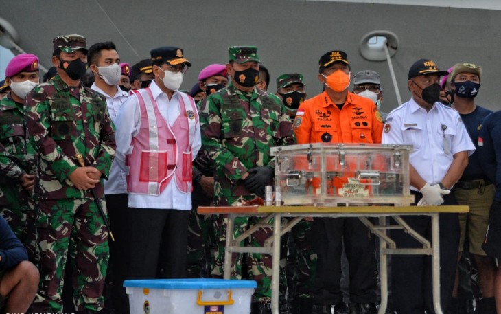 Tim Gabungan Berhasil Menemukan Kotak Hitam (Black Box) Flight Data Recorder (FDR) dari Pesawat Sriwijaya SJ182