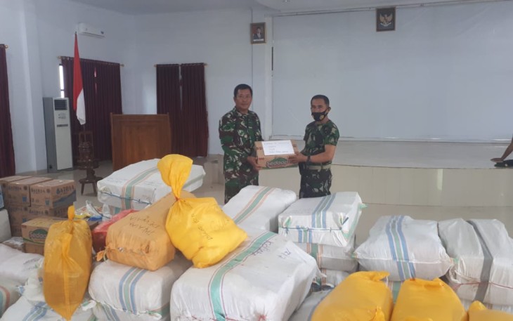 Kodim 1412/Kolaka Salurkan Bantuan Korban Gempa Sulawesi Barat