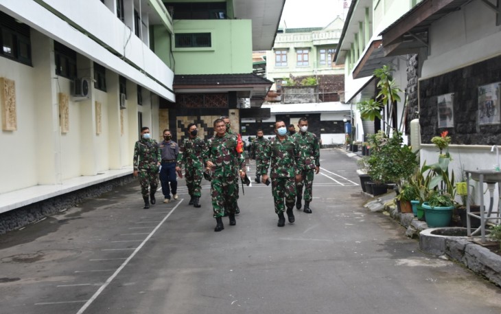 Pangdam IV/Diponegoro, Mayjen TNI Rudianto melakukan kunjungan kerja (Kunker) ke Korem 072/Pamungkas, Selasa (9/3/2021).bertempat di Makorem 072/Pamungkas