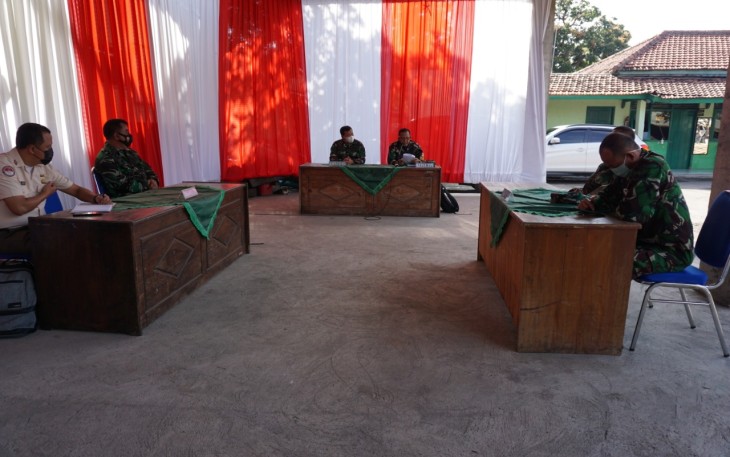 Tim Wasrik Itdam IV/ Diponegoro  diketuai oleh Kolonel Inf Suprapto bersama empat orang anggota tim wasrik, Letkol Darojat, sebagai sekertaris, Letkol Ujang, Letkol Malik, dan PNS Aulisius melaksanakan kegiatan Post dan Current Audit TW I Tahun 2021 di Kodim 0736/Batang, di JL. Jenderal Soedirman No. 41 Kasepuhan Batang, Kamis (25/03/21).