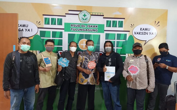 Wartawan Tulungagung Menerima Suntikan Vaksin Tahap Pertama 