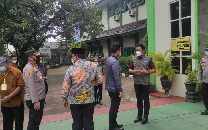 Forkompimda Kendal Pelaksanaan Pembelajaran Tatap Muka Jenjang SMP