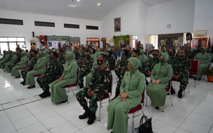 Pangdam IV/Diponegoro, Mayjen TNI Rudianto, dalam lawatan kunjungannya di Makorem 071/Wijayakusuma, meminta kepada segenap prajurit khususnya para Perwira jajaran Korem 071/Wijayakusuma