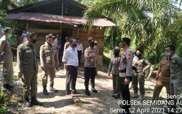 Sambut Ramadan Tim Gabungan Satpol-PP dan TNI/Polri Tertibkan Warem di Seluma