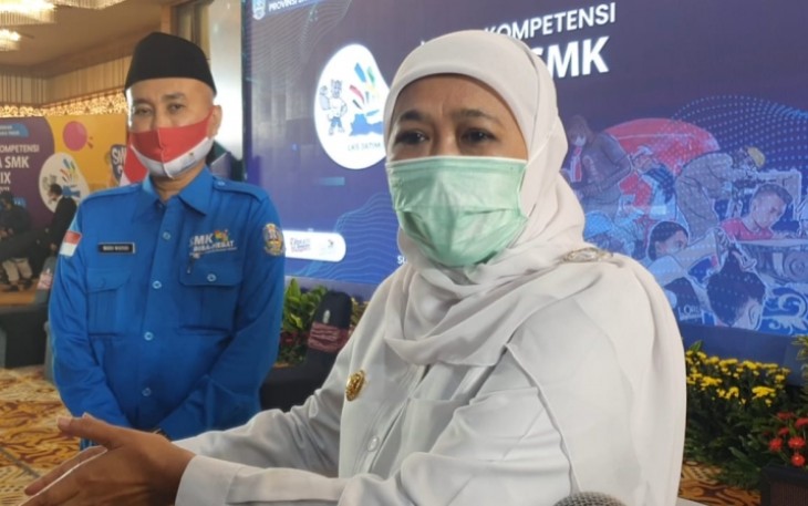 Gubernur Khofifah
