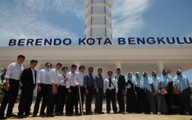 Pemerintah Kota (Pemkot) Bengkulu melalui Dinas Pariwisata (Dispar) kian memfokuskan potensi-potensi wisata di Kota Bengkulu yang bisa di galakkan untuk meningkatkan Pendapatan Anggaran Daerah (PAD)