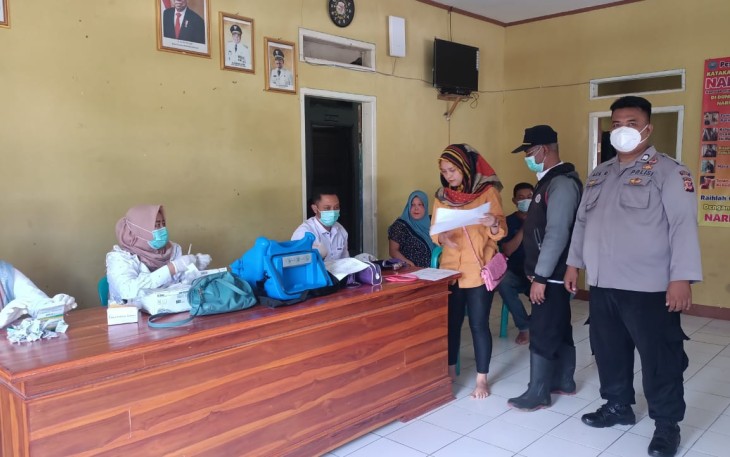 Pra Lansia Dan Lansia Jadi Sasaran Peserta Vaksin Di Gerai Vaksin Presisi TNI-POLRI Polsek Cibalong