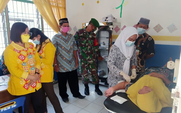 Babinsa 03/SB Siap Sukseskan Aseptor KB dan Vaksin Didaerah Binaannya