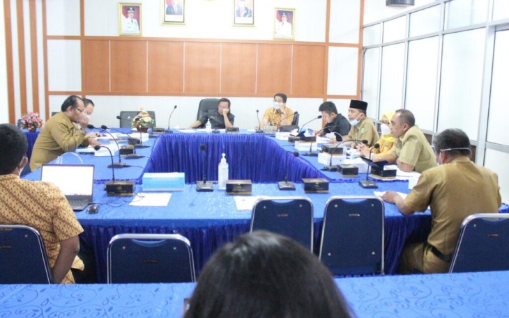 SEKDA Bengkulu Tengah Pimpin Langsung Rapat Forum Komunikasi Dengan Pemangku Kepentingan Utama