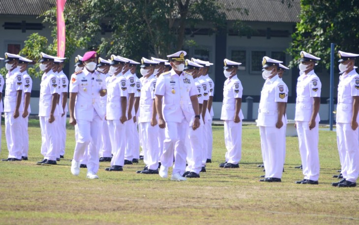 Pelantikan Bintara dan Tamtama Angkatan 41 di Satdik 1 Tanjung Uban