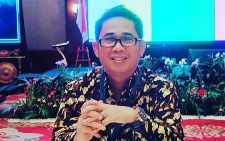 Oleh : Elfahmi Lubis 