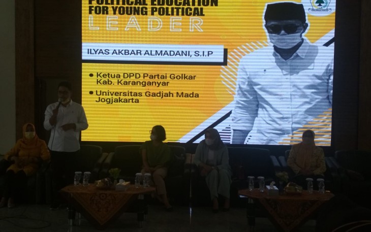Kegiatan pendidikan politik bertajuk Political Education for Young Political Leaders secara daring di Kantor DPD Golkar Kabupaten Karanganyar
