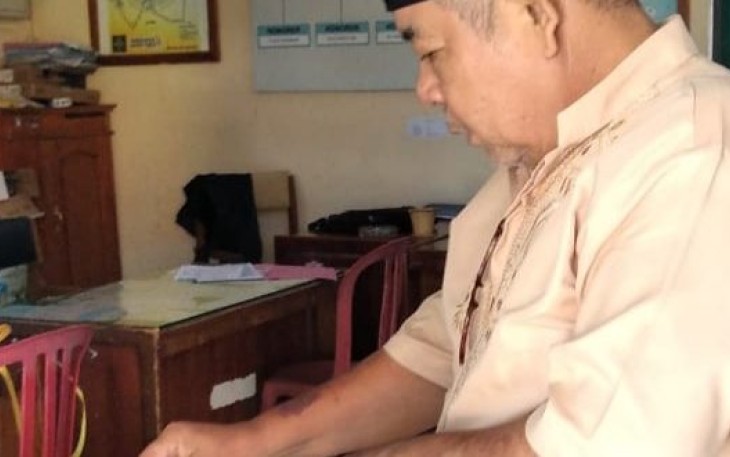 67 Kelurahan yang ada di Kota Bengkulu menyatakan siap mendukung program fenomenal Walikota Bengkulu Helmi Hasan dan Wakil Walikota Dedy Wahyudi yakni gerakan sedekah Rp 2 ribu/hari
