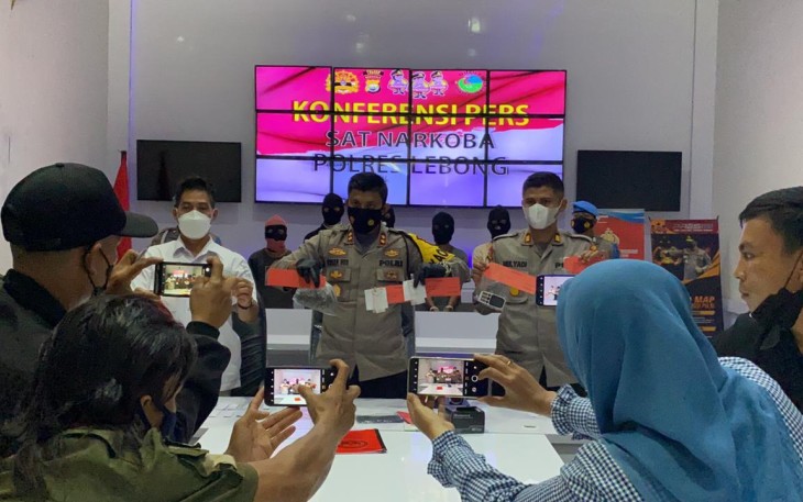 Polres Lebong Melaksanakan Konferensi Pers 
