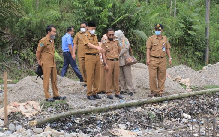 Wabup Sabar AS Tinjau Pembangunan TPS 3R
