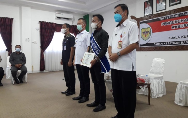 Babinsa Koramil Kurun Hadiri Pengukuhan Duta Anti Narkotika Kabupaten Gunung Mas